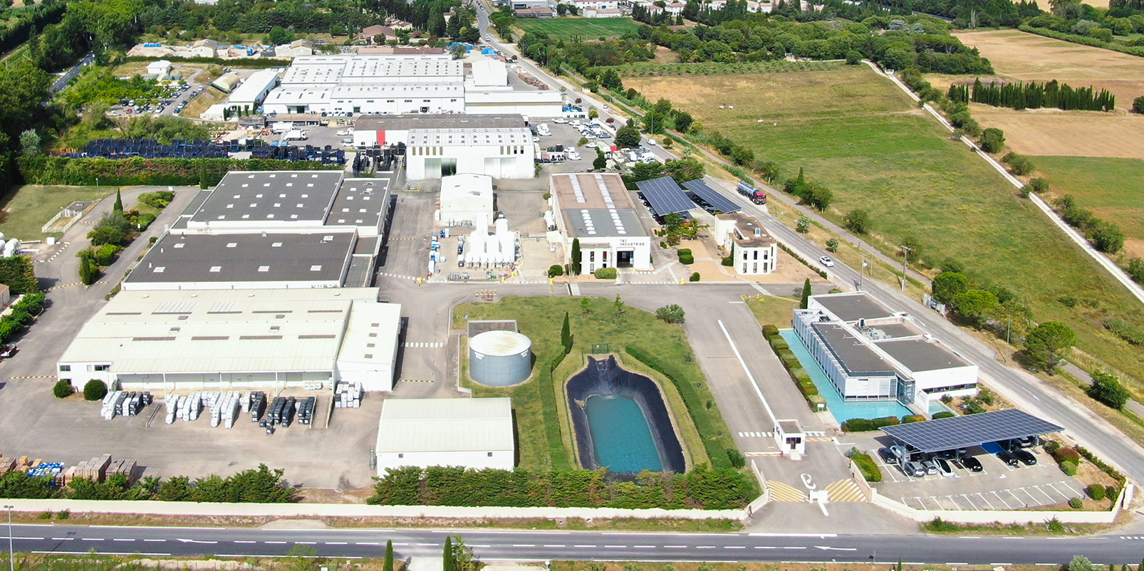 site de production, adh&eacute;rent courroie longue dur&eacute;e, courroie de transmission, courroie patinage, usure courroie, Fournisseurs fluides d&rsquo;usinage. Aerosols techniques. Aerosols maintenance. Fournisseurs a&eacute;rosols. Fabricants a&eacute;rosols